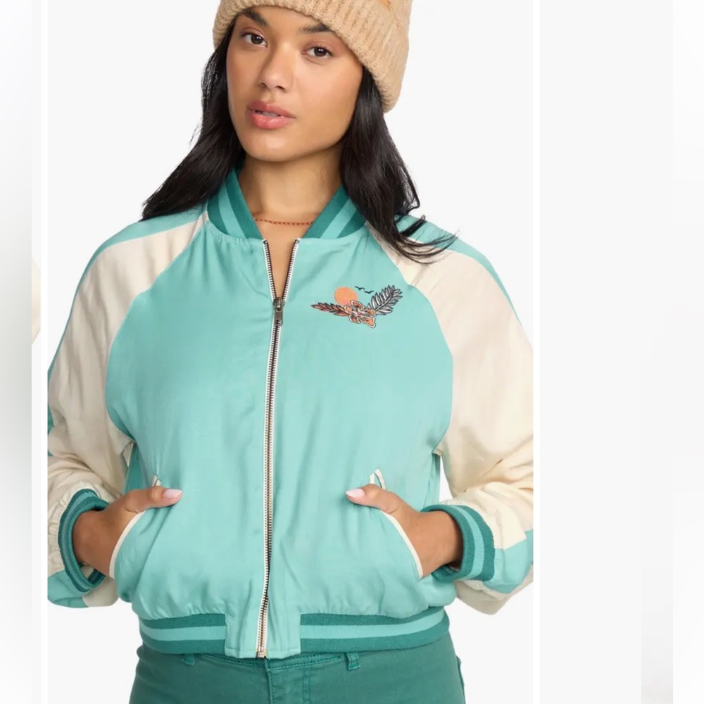 Billabong Dream vacation souvenir bomber jacket, women’s size small